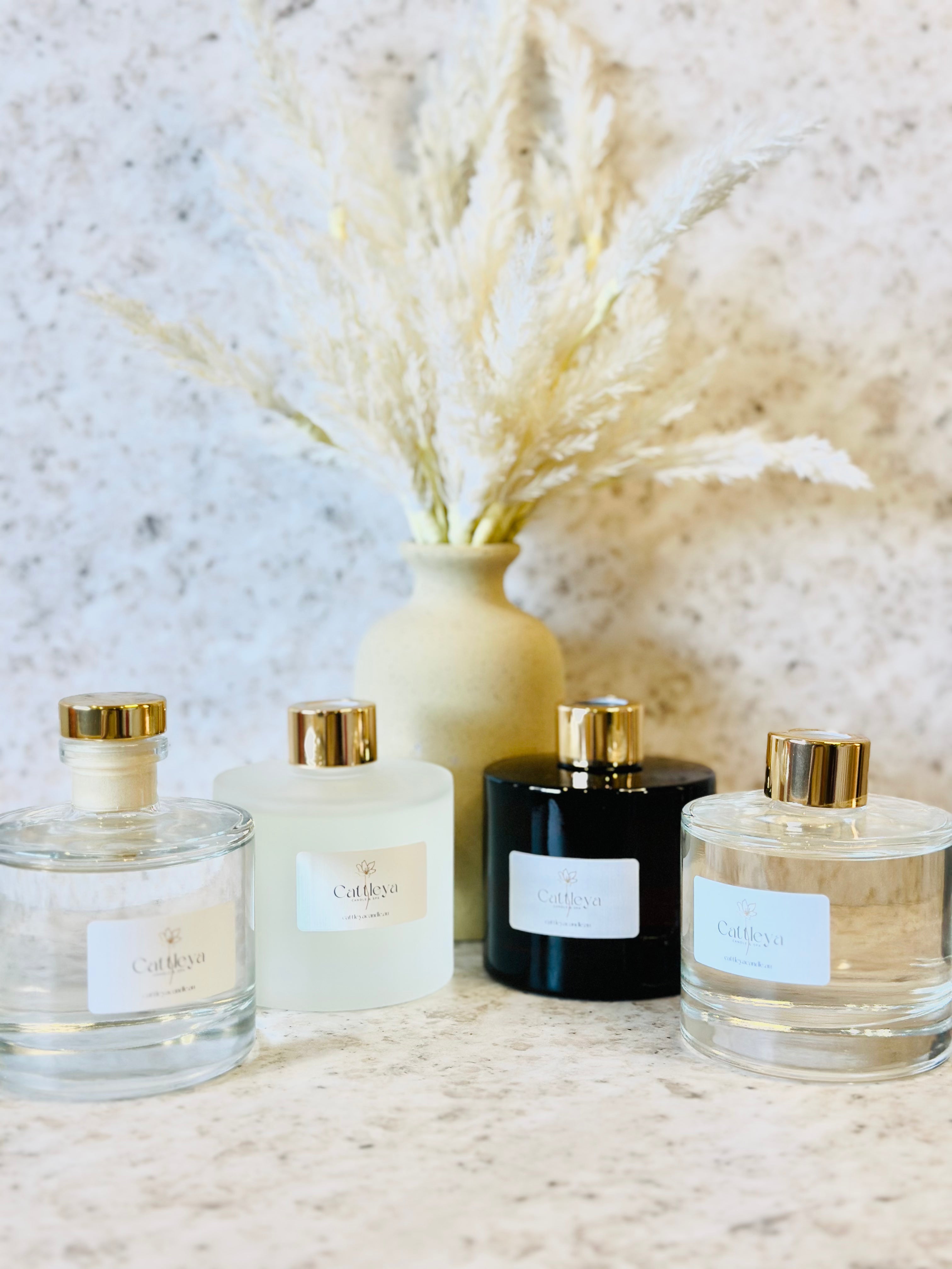 luxury-reed-diffuser-handmade-home-fragrance-cattleyacandle