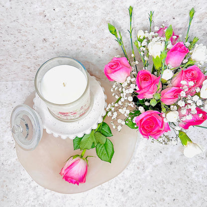 rose-scented-soy-candle-floral-romantic-cattleyacandle